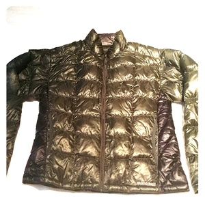 Mont-Bell Men's Ultralight Down Jacket, SM, Green